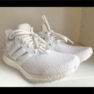 NWT Adidas Ultraboost in Cloud White